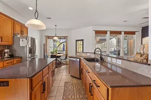 142 Carriage Ct, Bastrop, TX 78602 - Photo 9