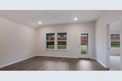 212 Rock Springs Drive, Marble Falls, TX 78654 - Photo 7