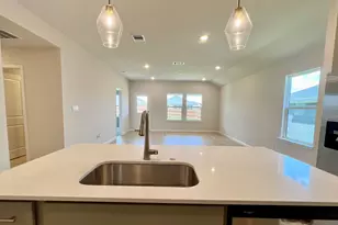 212 Rock Spgs Dr, Marble Falls, TX 78654 - Photo 5