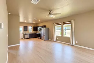 17821 Shafer Dr, Pflugerville, TX 78660 - Photo 5