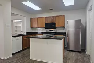 2810 Adelen Ln, Round Rock, TX 78664 - Photo 3