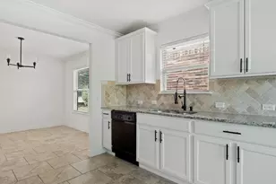 10125 Deer Chase Trail, Austin, TX 78747 - Photo 9