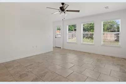 10125 Deer Chase Trail, Austin, TX 78747 - Photo 5