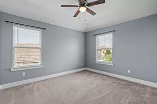 525 Compania Cove, Liberty Hill, TX 78642 - Photo 23
