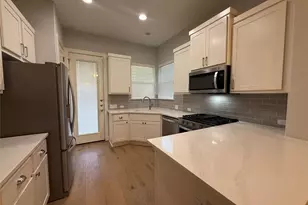 12532 Gray Camlet Ln, Austin, TX 78748 - Photo 5