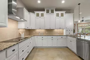 19 Chandon Ln, Lakeway, TX 78734 - Photo 3