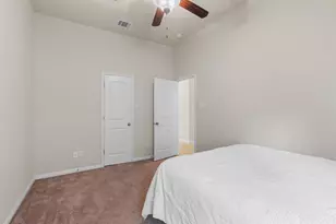133 Kirkhill St, Hutto, TX 78634 - Photo 25