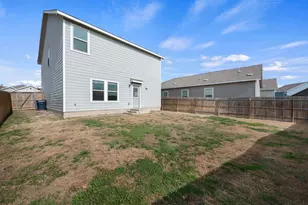 817 Circle Wy, Jarrell, TX 76537 - Photo 35