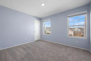 817 Circle Wy, Jarrell, TX 76537 - Photo 31