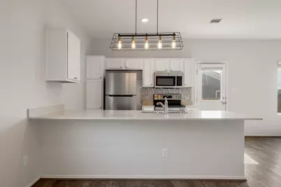 817 Circle Way, Jarrell, TX 76537 - Photo 9