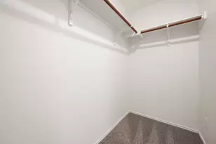 817 Circle Wy, Jarrell, TX 76537 - Photo 25