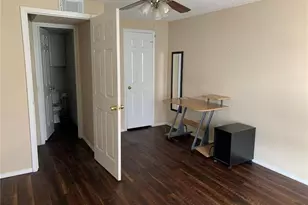 2401 Leon St, Austin, TX 78705 - Photo 9