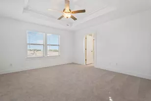 140 Darlington Ct, Liberty Hill, TX 78642 - Photo 5