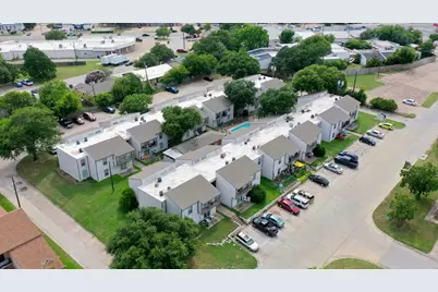 2000 Kazmeier Plaza, Bryan, TX 77802 - Photo 3