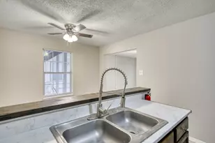 2000 Kazmeier Plaza, Bryan, TX 77802 - Photo 19