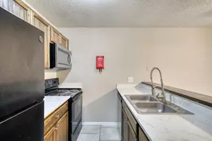 2000 Kazmeier Plaza, Bryan, TX 77802 - Photo 17