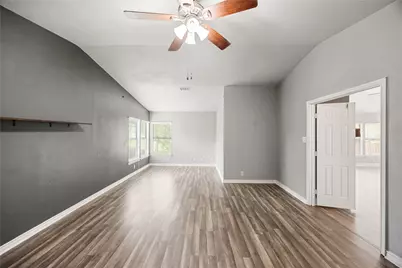 9735 Fortune Ridge Drive, Converse, TX 78109 - Photo 21