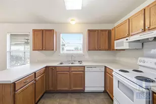 226 Wegstrom St, Hutto, TX 78634 - Photo 3