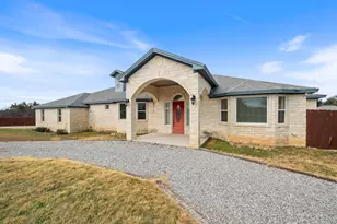 625 Skyline Dr, Kingsland, TX 78639 - Photo 17