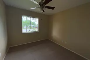 2007 Castle Gate Cir, San Marcos, TX 78666 - Photo 17