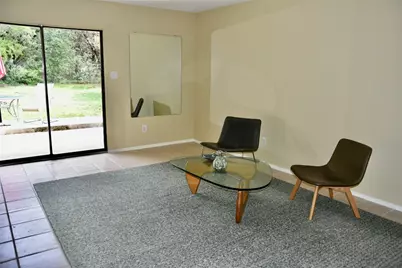 2007 Castle Gate Circle, San Marcos, TX 78666 - Photo 3