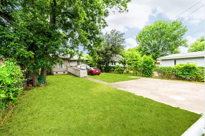 2032 E Cesar Chavez Street, Austin, TX 78702 - Photo 23