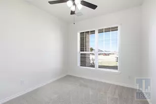125 Citation Dr, Jarrell, TX 76537 - Photo 21