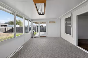 316 Flinn St, Hutto, TX 78634 - Photo 29