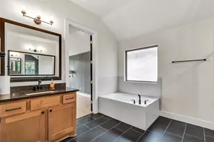 1305 Texas Ash Ln, Georgetown, TX 78628 - Photo 19