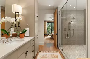 3216 Tarryhollow Dr, Austin, TX 78703 - Photo 23