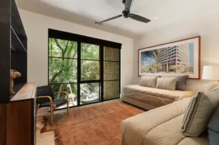 3216 Tarryhollow Dr, Austin, TX 78703 - Photo 37