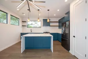 4906 Aberdeen Cir, Austin, TX 78745 - Photo 9