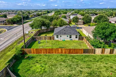 101 Adamae Lane, Hutto, TX 78634 - Photo 9