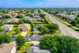 101 Adamae Ln, Hutto, TX 78634 - Photo 5