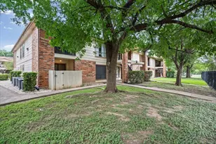 1705 Crossing Pl, Austin, TX 78741 - Photo 17