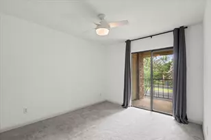 1705 Crossing Pl, Austin, TX 78741 - Photo 11