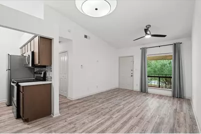1705 Crossing Place #114, Austin, TX 78741 - Photo 7