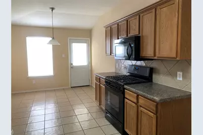 2338 Green Meadows Lane, Buda, TX 78610 - Photo 5