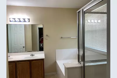 2338 Green Meadows Lane, Buda, TX 78610 - Photo 15