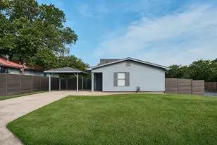 6920 Bethune Ave, Austin, TX 78752 - Photo 3
