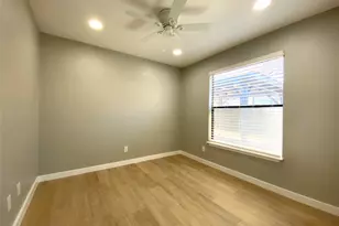 6920 Bethune Ave, Austin, TX 78752 - Photo 13