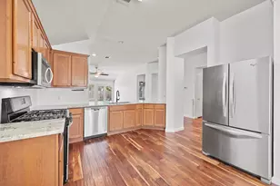 1314 Brighton Bend Ln, Cedar Park, TX 78613 - Photo 5