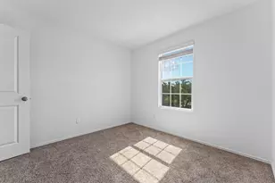 205 Rooster Wy, Jarrell, TX 76537 - Photo 17