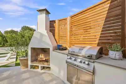 7904 Beacon Knob Way, Austin, TX 78744 - Photo 27