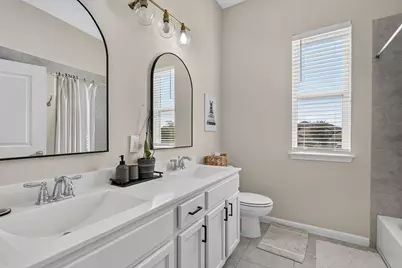 7904 Beacon Knob Way, Austin, TX 78744 - Photo 25