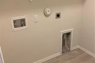 1229 Cliffbrake Wy, Georgetown, TX 78626 - Photo 17