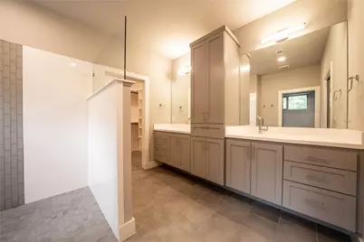 21802 Surrey Lane, Lago Vista, TX 78645 - Photo 9