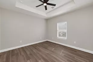 121 S Kanaio Dr, Bastrop, TX 78602 - Photo 31
