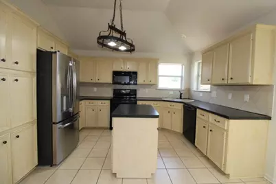 3610 Armstrong County Court, Killeen, TX 76549 - Photo 3