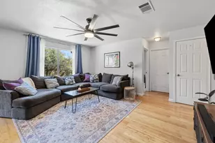 2002 E Gann Hill Dr, Cedar Park, TX 78613 - Photo 7